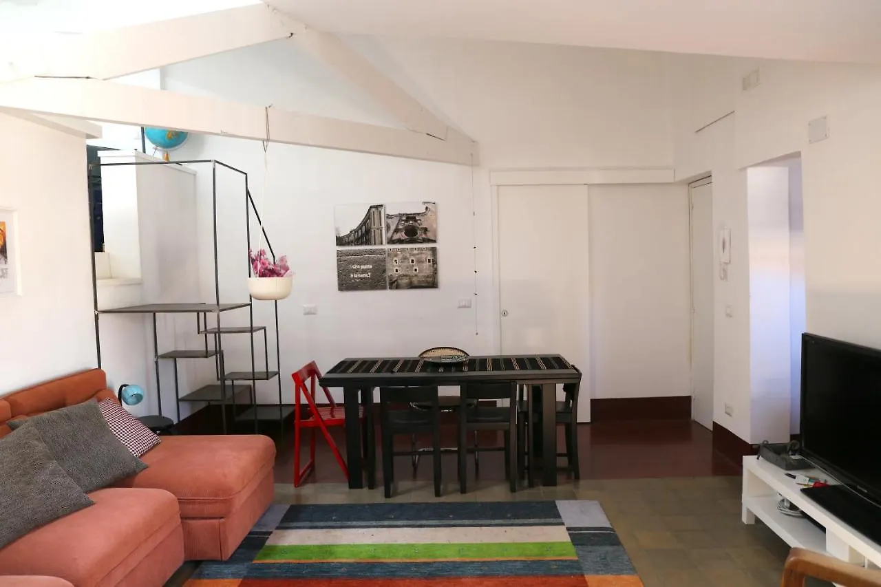 Tricora Sicilian B&B Catânia