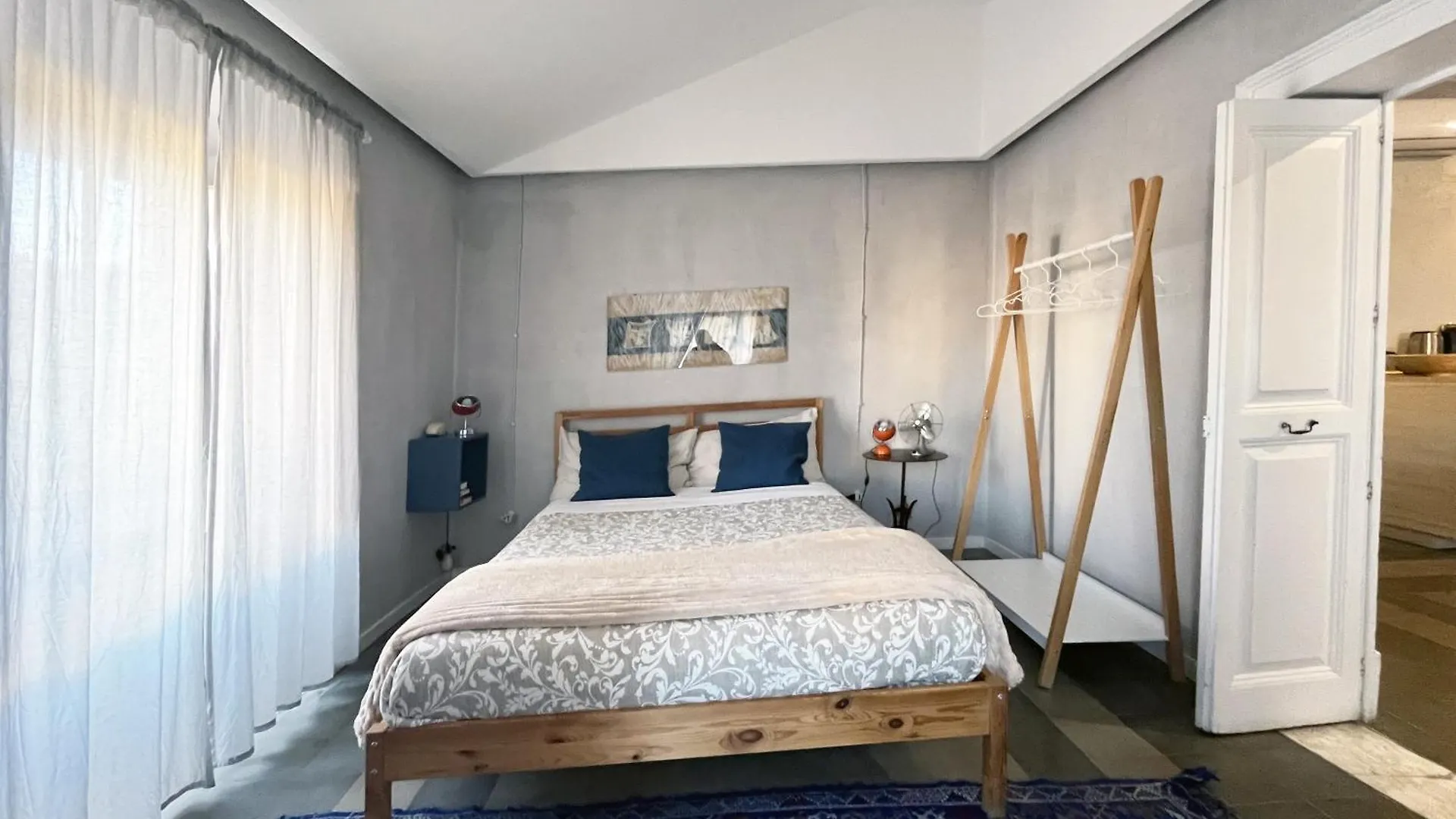 Tricora Sicilian B&B Catânia